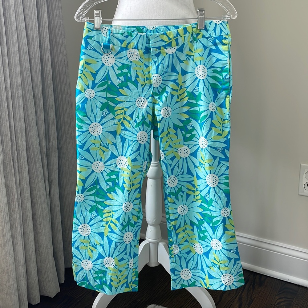 Lilly Pulitzer crop/ capri pants size 6